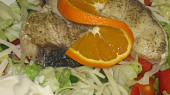 Žraločí steak s Italským kořením na salátu