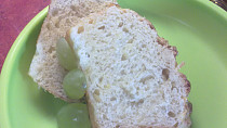 Kynutý mandlový chlebíček