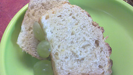Kynutý mandlový chlebíček
