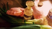 Zelené kuřátko pečené se zázvorem, ingredience...