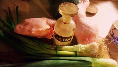 Zelené kuřátko pečené se zázvorem, ingredience...