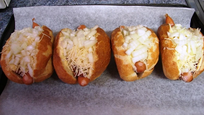 Zapečené Hot-dogy, Připravené k zapečení