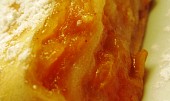 Babiččin meruňkovo - jablečný závin