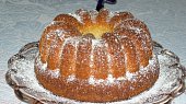 Jablečná bábovka bez tuku