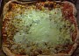 Pizza z listového těsta s tuňákem