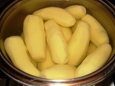 Uzené s áčkovými brambory (připravené k vaření)