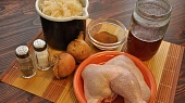 Medová kuřecí stehýnka na zelí, Ingredience