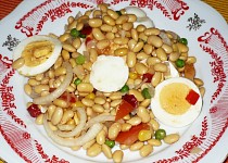 Sójový salát s vejci