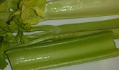 Řapíkatý celer s pomazánkou