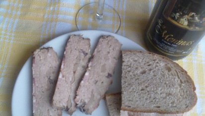 Paštika z krůtích jater s brusinkami