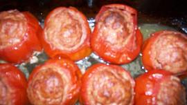 Plněná pečená rajčata
