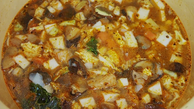 Hrstková houbová polévka s krupičkou, Hrstková houbová polévka s krupičkou