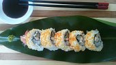 Sushi naopak Uramaki