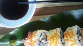 Sushi naopak Uramaki