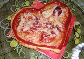 Valentýnská pizza