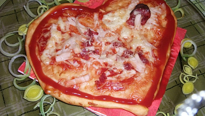 Valentýnská pizza