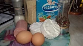 Hermelínové karbanátky se salámem, suroviny