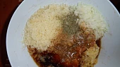 Sekaná s pivem a tvarůžkama, Všechny ingredience zalité pivem