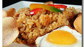 Smažená rýže Nasi Goreng