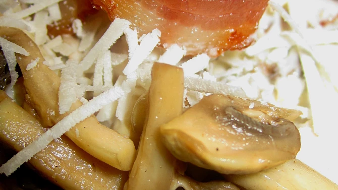 Salát Champignon-Bacon-Pecorino, Salát Champignon-Bacon-Pecorino