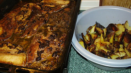 Treska / pangasius  / na  hříbkách a na olivovém oleji