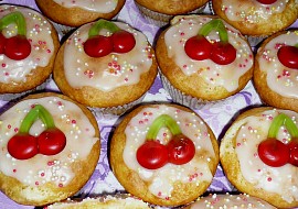 Třešničkové muffinky