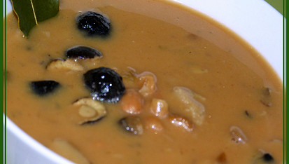 Smetanová houbovo-fazolová polévka