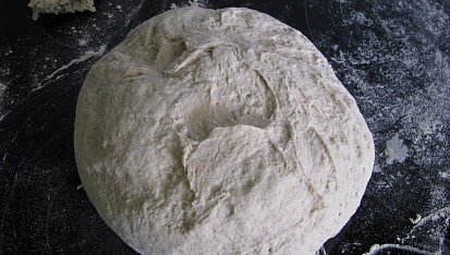 Chleba - normální a jednoduchý
