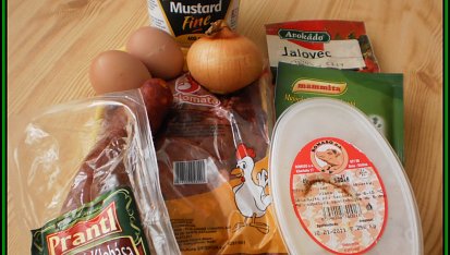 Pikantní pomazánka z kuřecích jater, použité suroviny