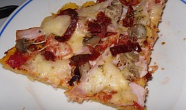 Polentová pizza
