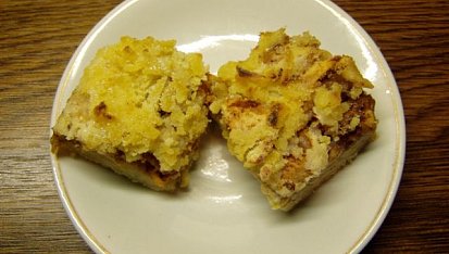 Bramborový koláč- natřesený