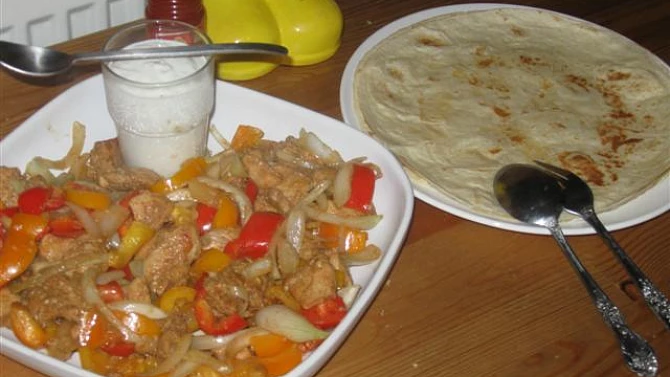 Wrap tortillas