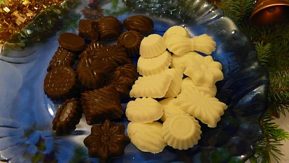 Čokoláda kakaová, kokosová bílá
