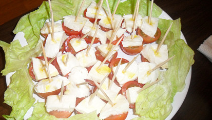Mozzarelové jednohubky