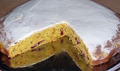 Mrkvový koláč se zakysankou