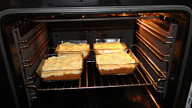 Chalupářské páje zapečené v bramborách a sýru