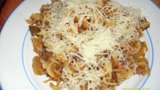 Těstoviny s lečem