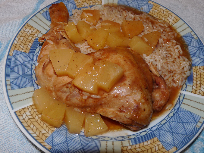 Kuřecí na šípkové marmeládě a s ananasem