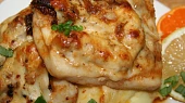 Rybí filé s tomatovým kaviárem, sušenými rajčaty a fetou