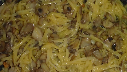 Vepřové  s žampiony a sýrem zapékané