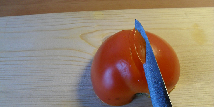 Kytička z rajčete