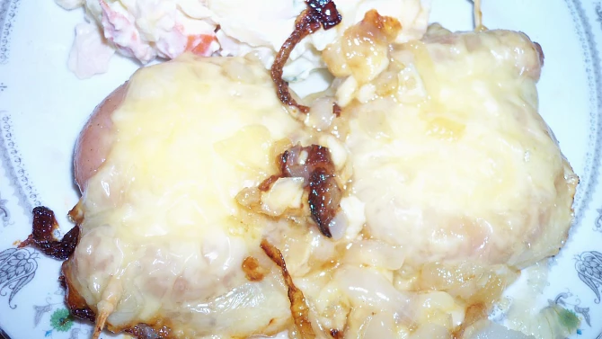 Tvarůžková vinná klobása, Tvarůžkovo vinná klobása