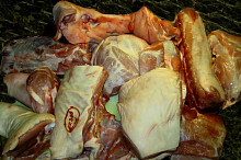 Moravský talíř - naporcované selátko půlka 21 kg