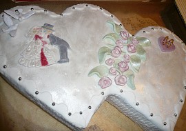 Svatební dvousrdíčkový dort