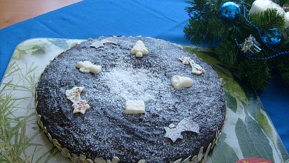 Ořechový dortík s čoko polevou