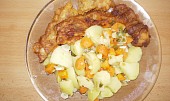 Pikantní pangasius v pivním těstíčku s veselými bramborami