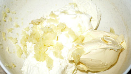 Tvarohová pomazánka s česnekem