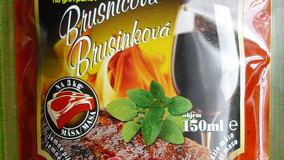 Marinované krůtí kostky v brusinkové omáčce, Marinované krůtí kostky v brusinkové omáčce