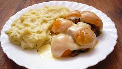 Krůtí prsa na kari s meruňkou (broskví), Dobrou chuť!