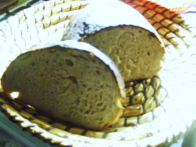 Sezamový chléb, průřez...